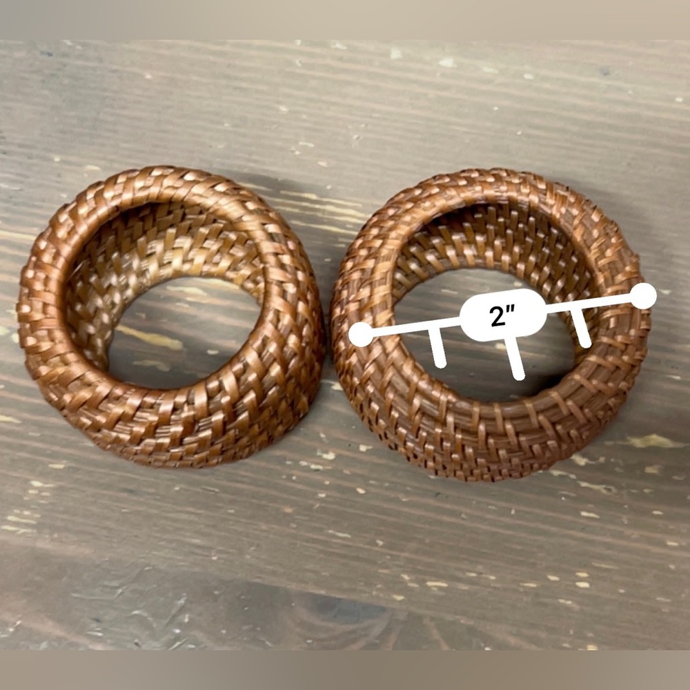 Crate & Barrel Napkin Rings (x2) - Picture 2 of 4